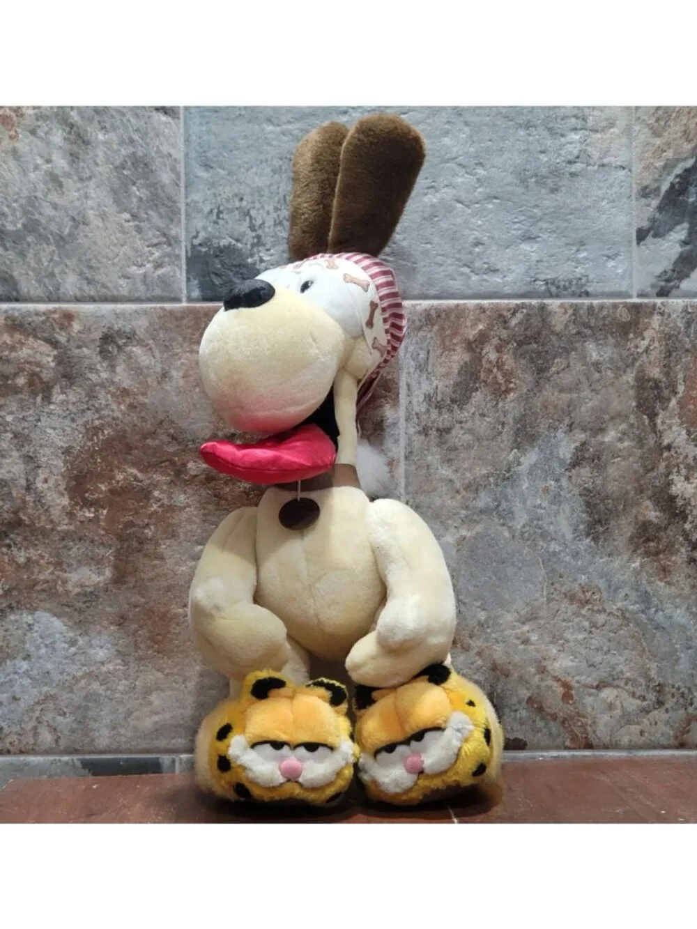 Danbury Mint Bedtime For Odie Large Plush Stand Up Base Signed Jim Davis Garfiel